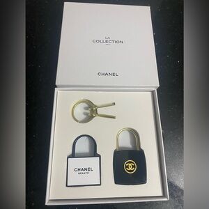Chanel LA Collection white and Black Padlock Duo with keys